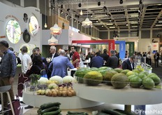 Veduta fra gli stand