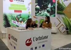 Antimo Filetti manager de L'Ortolana, durante una trattativa commerciale insieme al suo staff