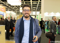 Antonio Malagrinò di Fruttone Bio in visita in fiera