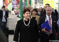 Ministro Bellanova in visita negli stand.