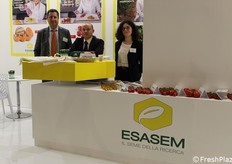 ESASEM: Jesus Ariza Urbano, Simon Gartnar e Aurora Da Re.