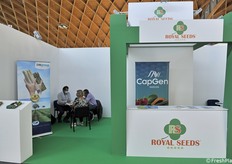 Stand Royal Seeds