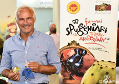 Giuseppe Pasciuta, tra i protagonisti dello stand collettivo siciliano.