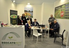Foto di gruppo alla Boscato Reti, con Mario Tognoni