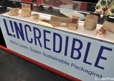 Alcuni prodotti a base di lino per il packaging, nello stand di Kuku