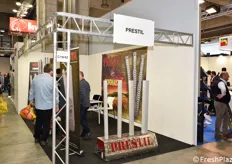 Prestil è specializzata nella produzione di pali in cemento precompresso e pali in acciaio.