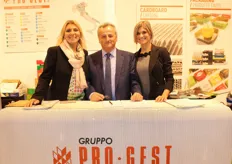 Benedetta Zago, Paolo Pratella e Lara Gobbo del Gruppo Pro-Gest.