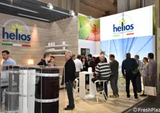 Helios: nuovi impianti e materiale da sostegno, prodotti agrotessili, reti antigrandine e accessori.