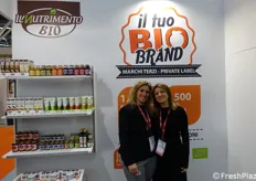 Giovanna La Marca e Giovanna Ungherese per l'azienda Il Nutrimento Bio