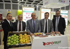 Alcuni dei partecipanti alla fiera per la coop Apofruit. Mario Tamanti, Claudio Magnani, Mirco Zanotti (presidente), Ilenio Bastoni (direttore), Mirco Zanelli