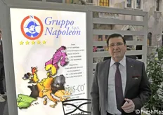 Pier Giorgio Sambugaro del Gruppo Napoleon, presente in fiera nello spazio condiviso di Veronamercato