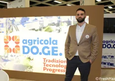 Daniele Alfano di Agricola DO.GE, azienda agricola specializzata nella produzione e trasformazione di diverse specialità ortofrutticole, associata alla Op Terra Orti.