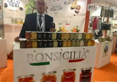Alessandro Grassi, fondatore del brand BonSicilia. Tra i prodotti di punta marmellate di agrumi e confetture di frutta extra, pesti e creme spalmabili