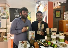 Sergio Piscione e Damiano Russo presentano al TuttoFood la linea di pesti e creme spalmabili di frutta secca siciliana