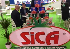 Sica Srl Industria Conserve Alimentari, azienda a conduzione familiare nella provincia di Salerno che produce circa 100.000 tonnellate all'anno di pomodoro trasformato tra pelato, polpa e cubettato
