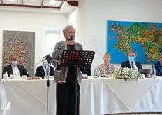 Carmla Petralito, neo sindaco di Pachino (SR), città del ben noto pomodoro, è intervenuta al convegno parlando (tra l'altro) dell'importanza socioeconomica del Consorzio Igp