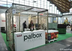 Lo stand Palbox, con lo spazio dedicato anche a Isolcell