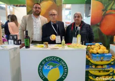Per il Limone di Rocca Imperiale IGP, Dionisio Stigliano (produttore), Vincenzo Marino (presidente del Consorzio di Tutela) e Corrado Mario (produttore).