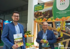 Antonio e Salvatore Scarcella in rappresentanza della Cooperativa Agricoltori Ionici di Furci Siculo (ME), specialisti in agrumi.